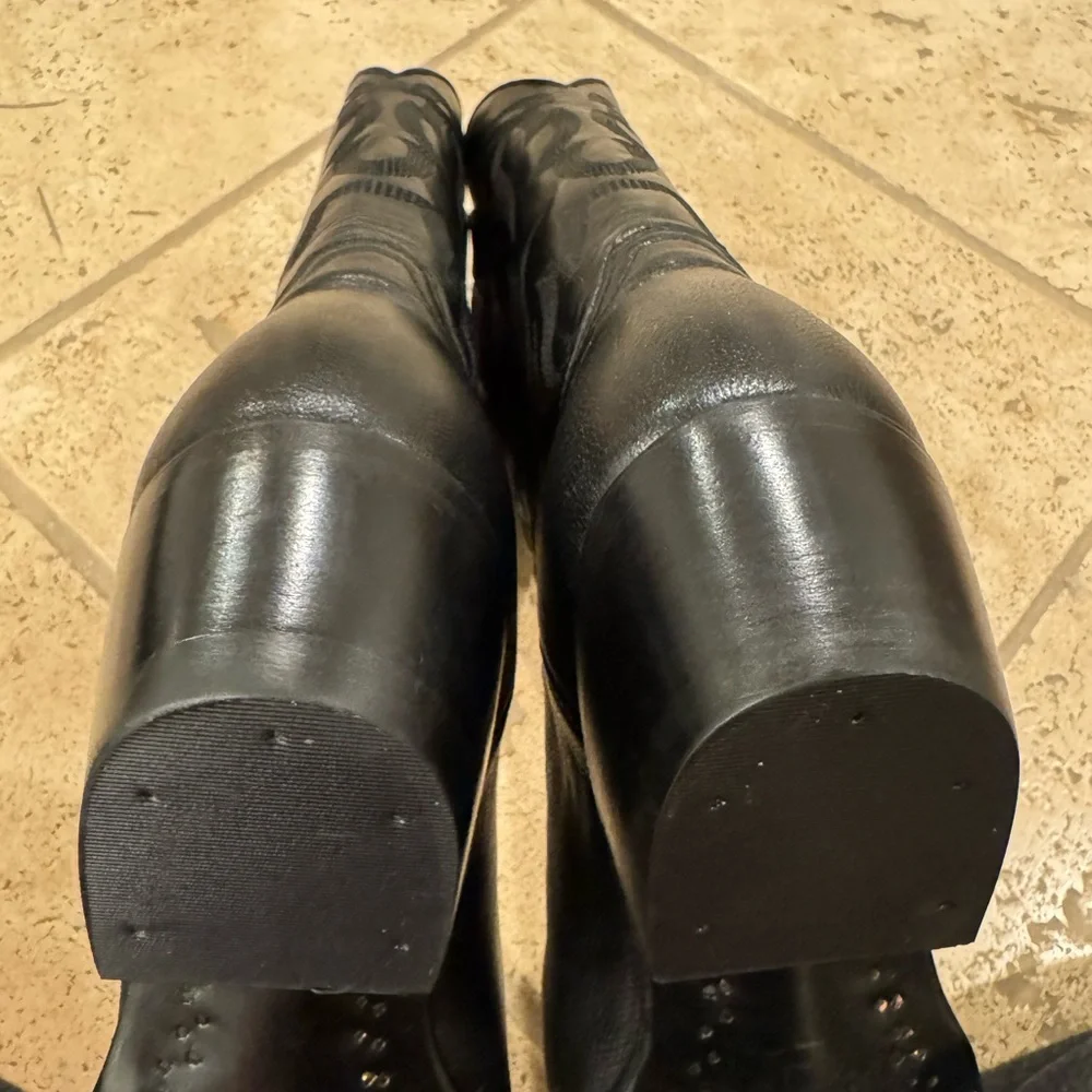 Shyanne Black Leather Western Boots - Picture 7 of 11